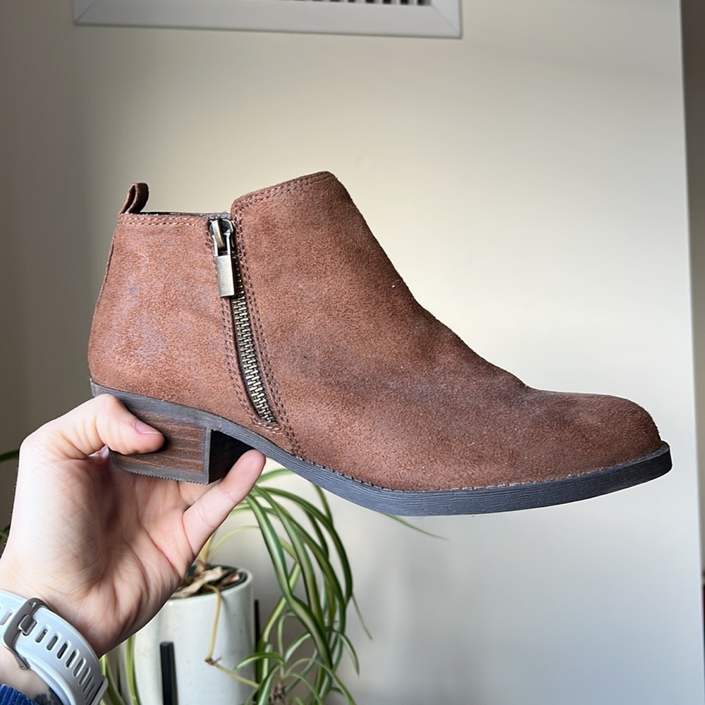 Carlos booties